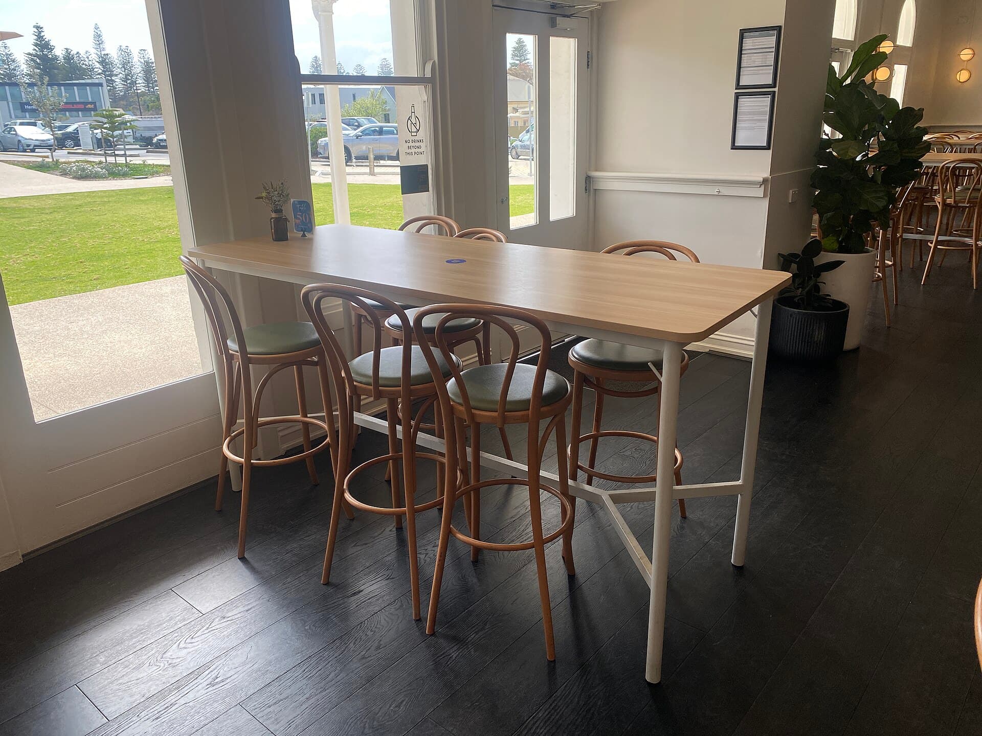 Ramsgate Hotel on Henley Square, western Adelaide coastal chauffeur pickup area