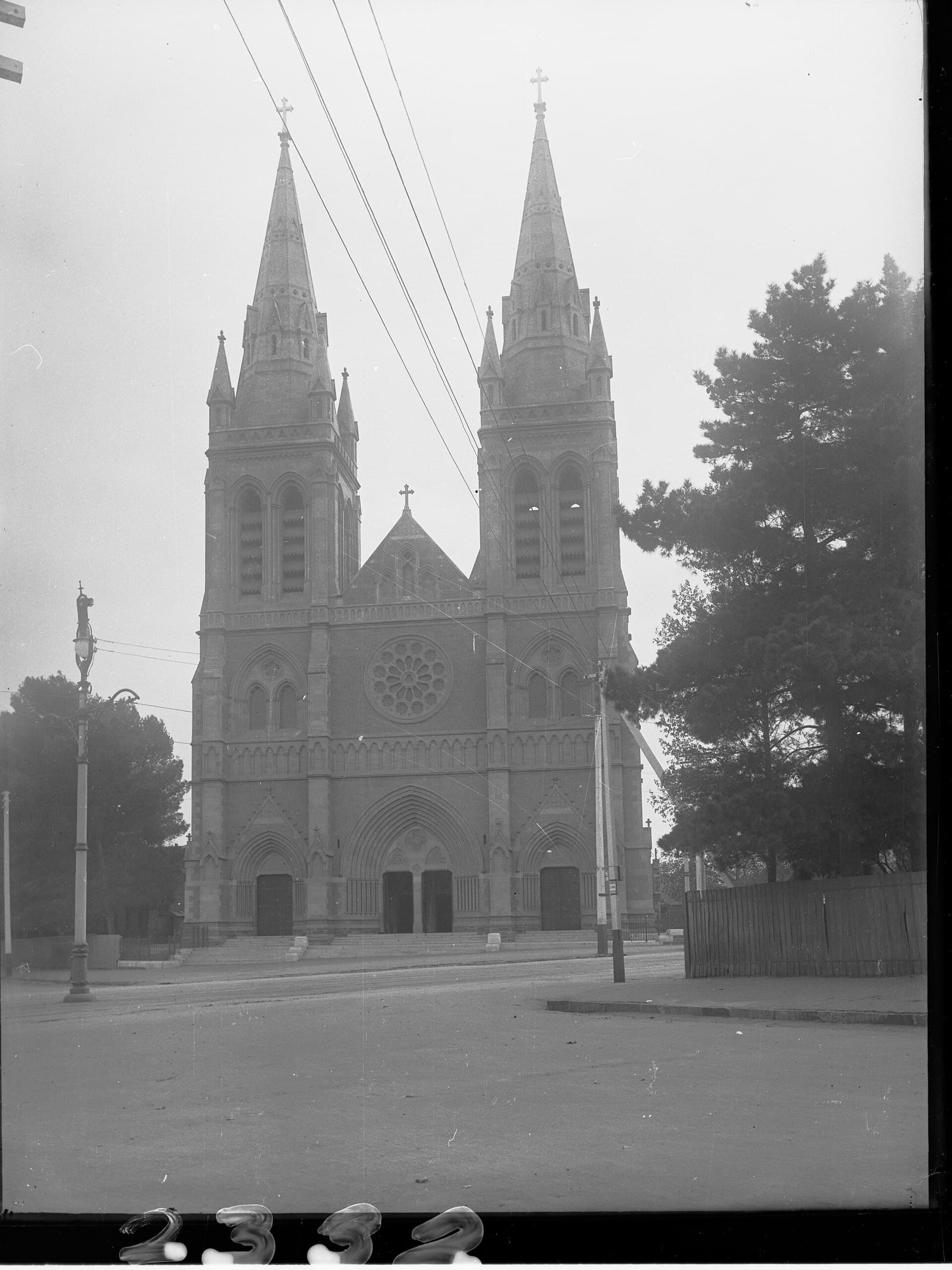 Saint Peter’s Cathedral on Pennington Terrace, North Adelaide wedding-car pickup area